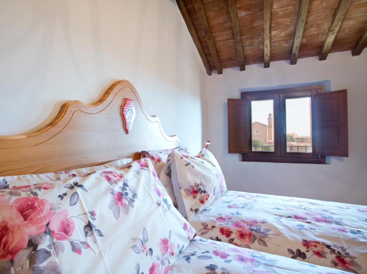 Residenza D'Epoca Palazzo Piccolomini Lägenhet Siena Exteriör bild
