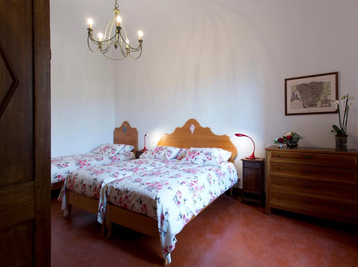 Residenza D'Epoca Palazzo Piccolomini Lägenhet Siena Exteriör bild